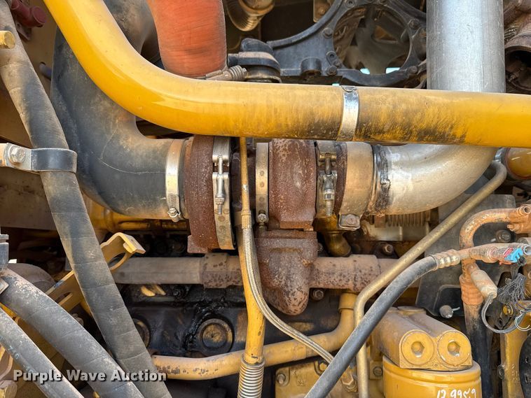 image for item DR0985 2012 Caterpillar 140M2 motor grader