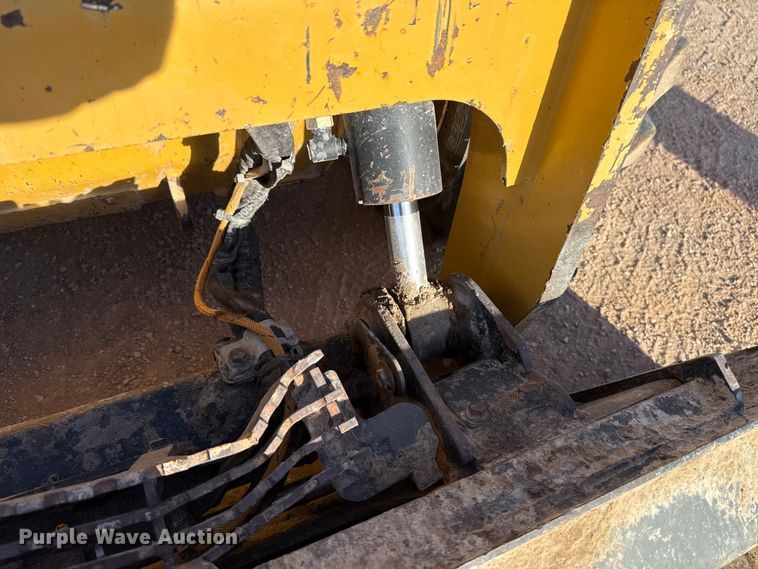 image for item DR0986 2019 Caterpillar 246D3 skid steer loader