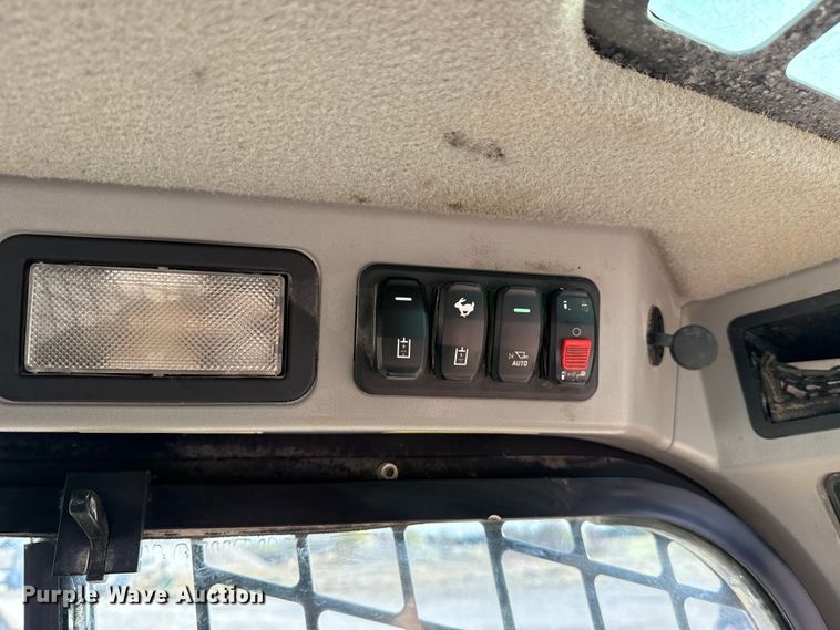 image for item DR0986 2019 Caterpillar 246D3 skid steer loader