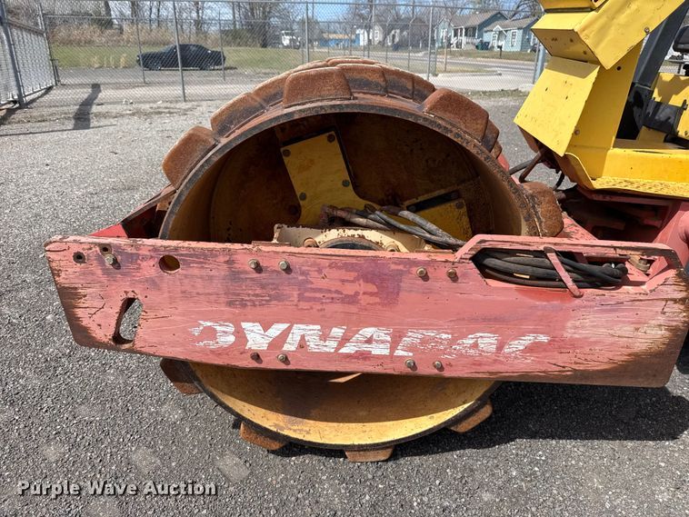 image for item DR0987 2006 Dynapac CA141PD single drum vibratory roller