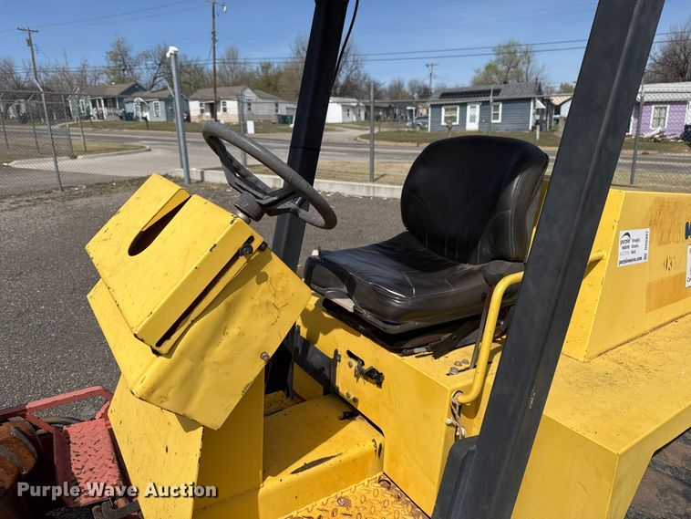 image for item DR0987 2006 Dynapac CA141PD single drum vibratory roller