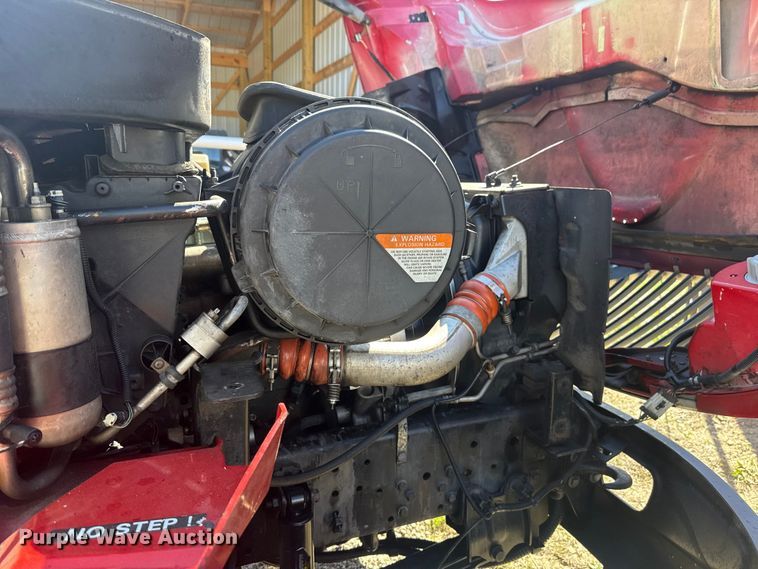 image for item DR0988 2007 International 4300 vacuum truck