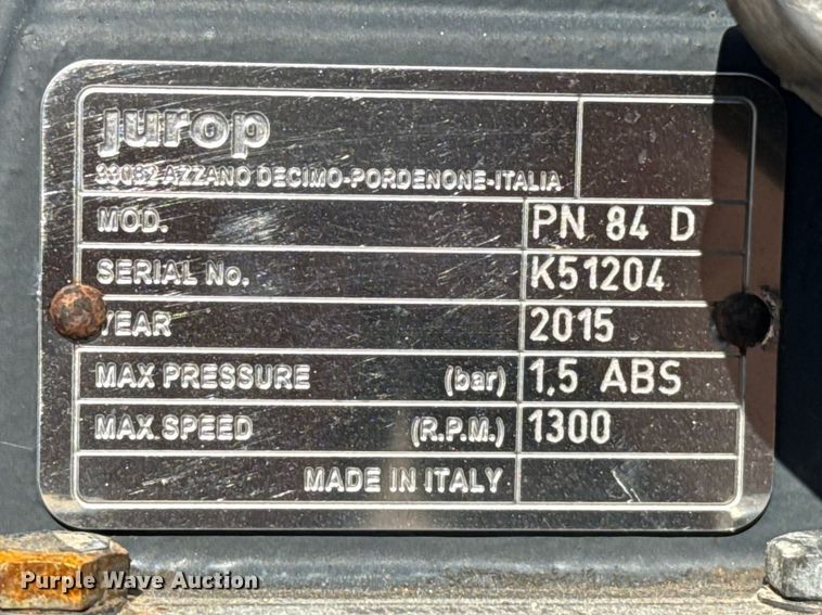 image for item DR0989 2007 Freightliner Business Class M2 vacuum truck