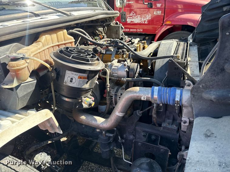 image for item DR0989 2007 Freightliner Business Class M2 vacuum truck