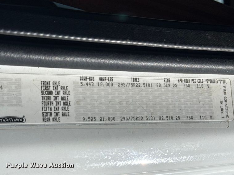 image for item DR0989 2007 Freightliner Business Class M2 vacuum truck