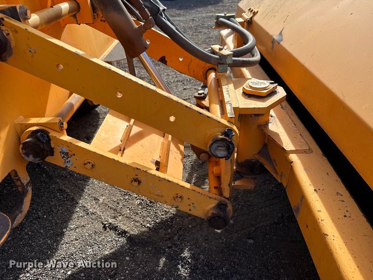 image for item DR1008 Rosco 4930 broom