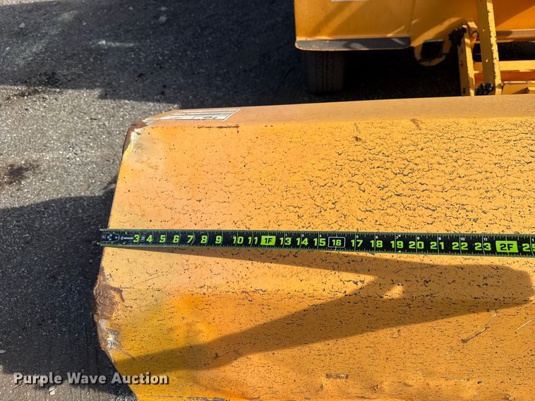 image for item DR1008 Rosco 4930 broom