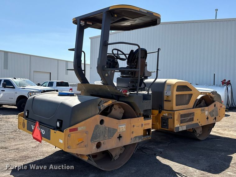 image for item DR1009 2016 Volvo DD110B double drum vibratory roller