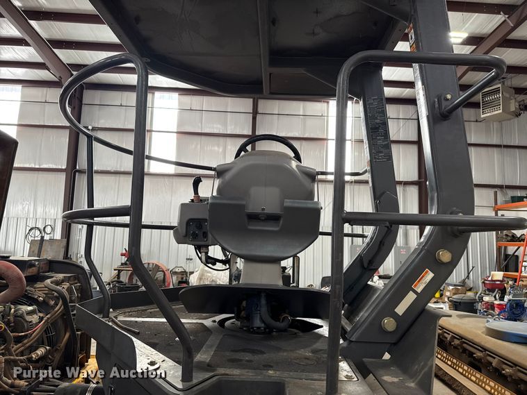 image for item DR1009 2016 Volvo DD110B double drum vibratory roller