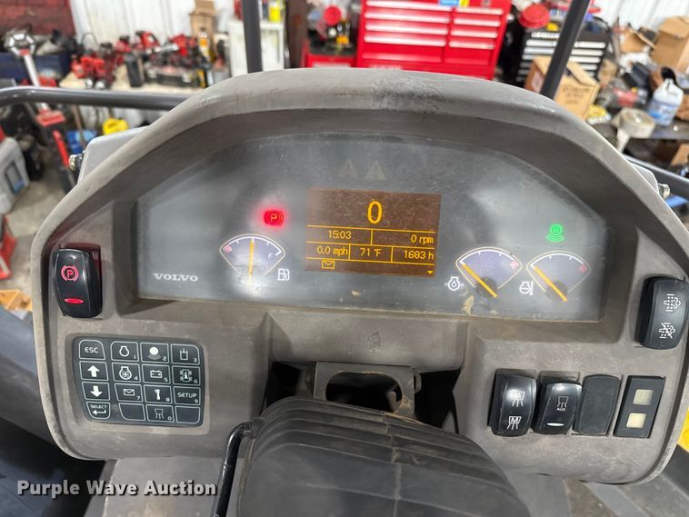 image for item DR1009 2016 Volvo DD110B double drum vibratory roller