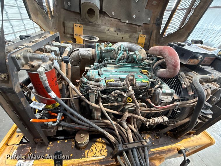 image for item DR1009 2016 Volvo DD110B double drum vibratory roller