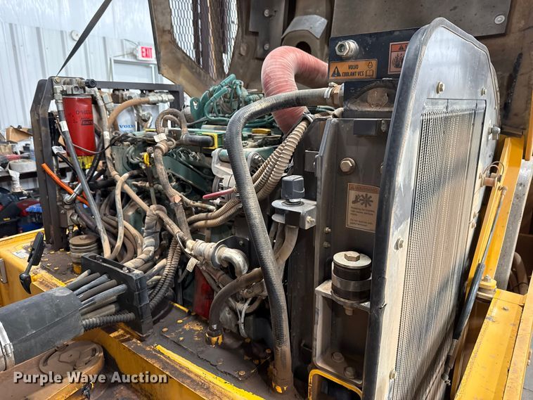 image for item DR1009 2016 Volvo DD110B double drum vibratory roller