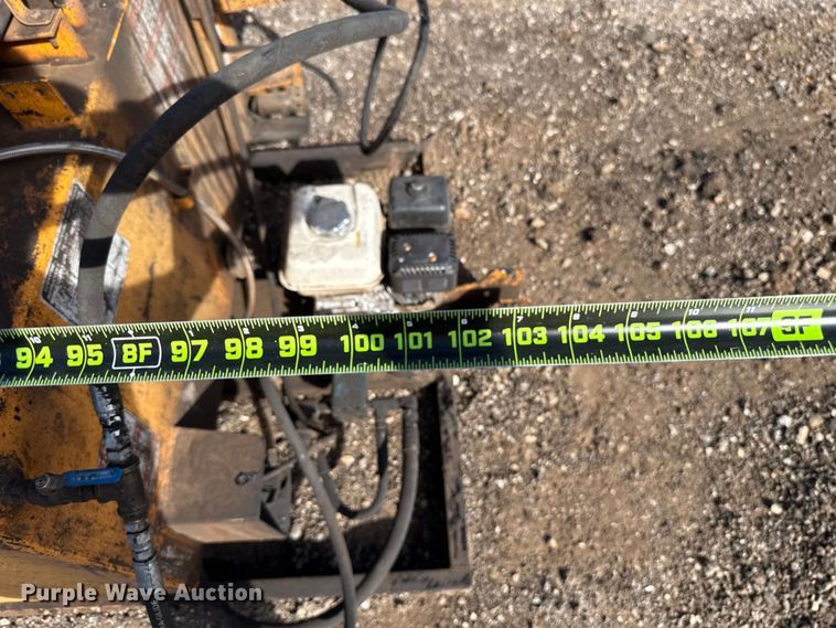 image for item DR1011 LeeBoy L500 tack distributer trailer