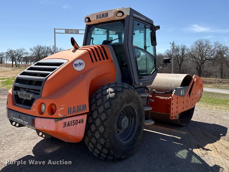 image for item DR1029 2015 Hamm H11i single drum vibratory roller