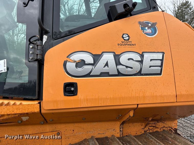 image for item DT0054 2016 Case 1150M dozer