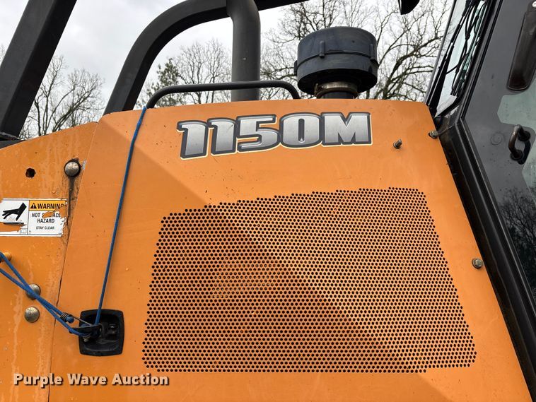 image for item DT0054 2016 Case 1150M dozer