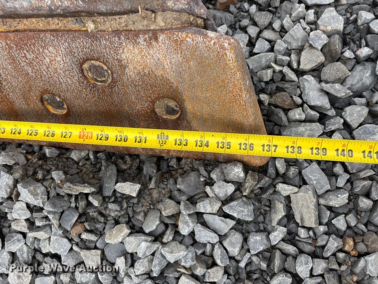 image for item DT0054 2016 Case 1150M dozer