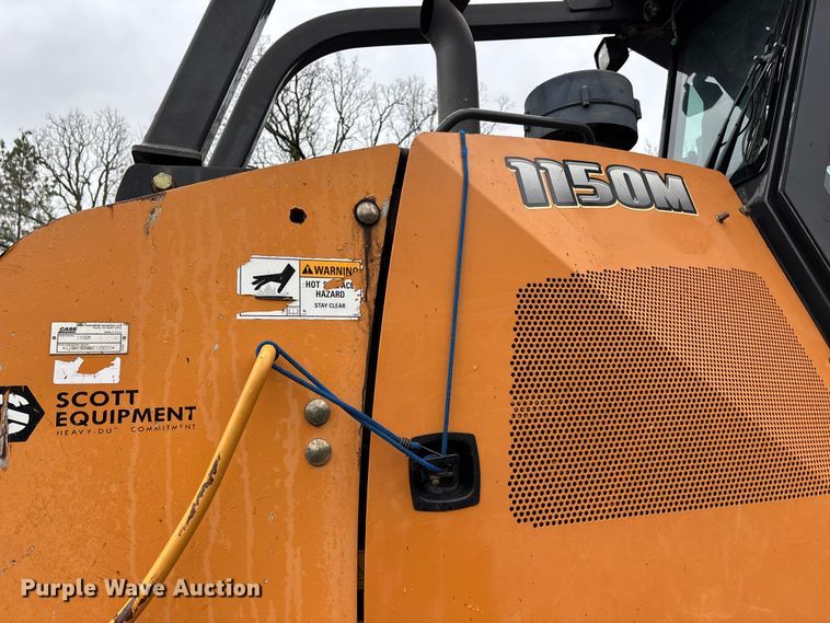 image for item DT0054 2016 Case 1150M dozer