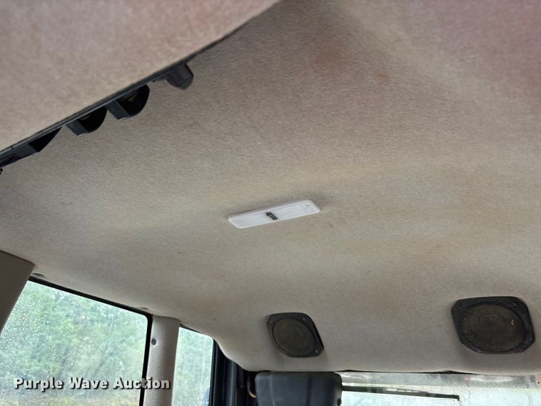 image for item DT0054 2016 Case 1150M dozer