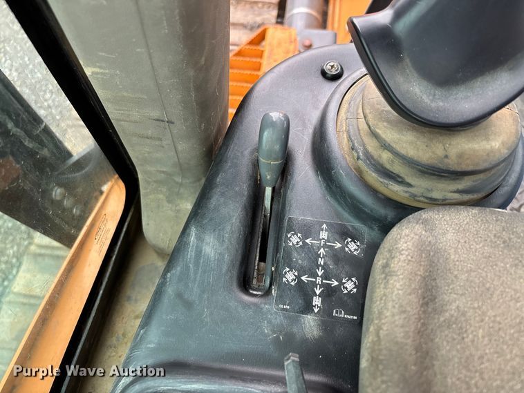 image for item DT0054 2016 Case 1150M dozer