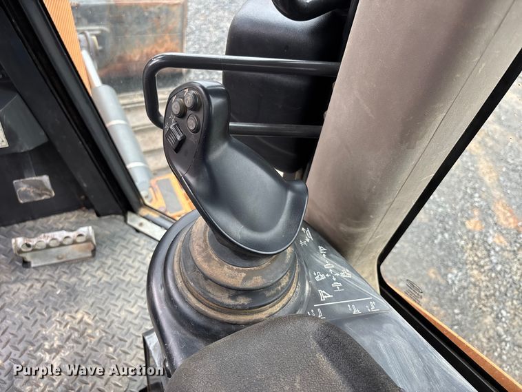 image for item DT0054 2016 Case 1150M dozer