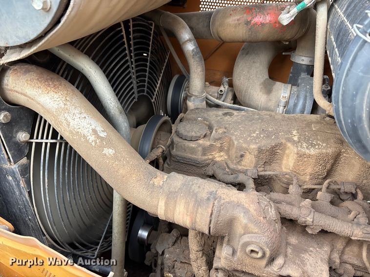 image for item DT0054 2016 Case 1150M dozer