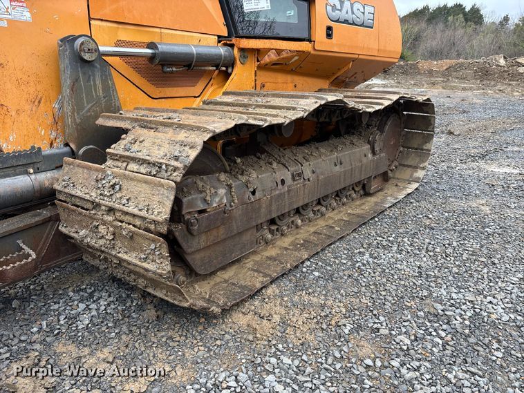 image for item DT0054 2016 Case 1150M dozer