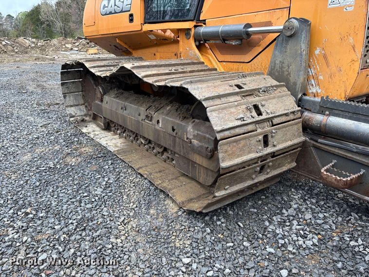 image for item DT0054 2016 Case 1150M dozer