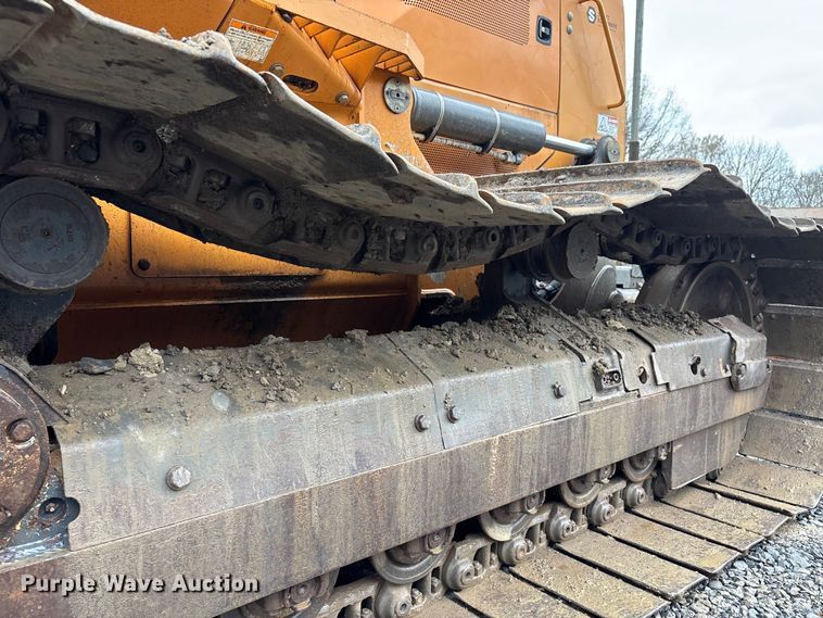 image for item DT0054 2016 Case 1150M dozer