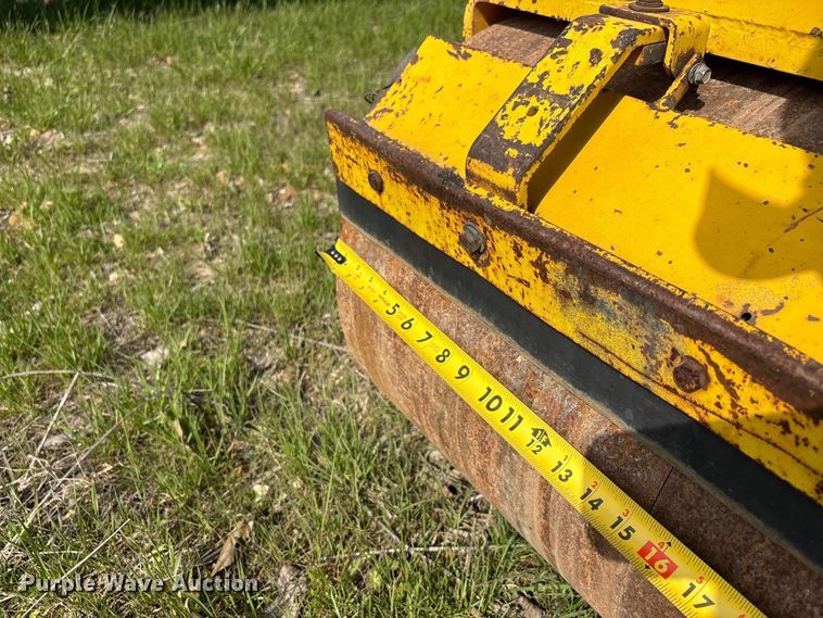 image for item DT0101 2003 Beuthling B100 double drum roller