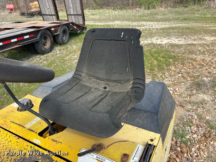 image for item DT0101 2003 Beuthling B100 double drum roller