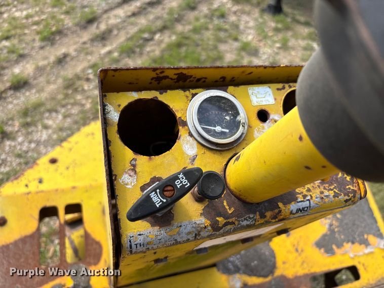 image for item DT0101 2003 Beuthling B100 double drum roller