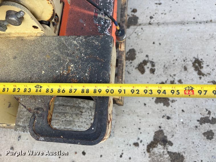 image for item DT0103 2013 JLG 3248RS scissor lift