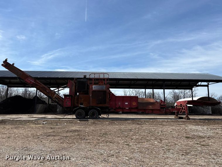 image for item DT0111 Rotochopper MC 156 horizontal grinder