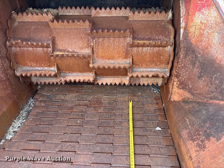 image for item DT0111 Rotochopper MC 156 horizontal grinder