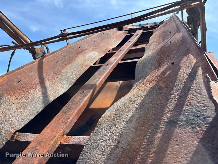 image for item DT0111 Rotochopper MC 156 horizontal grinder