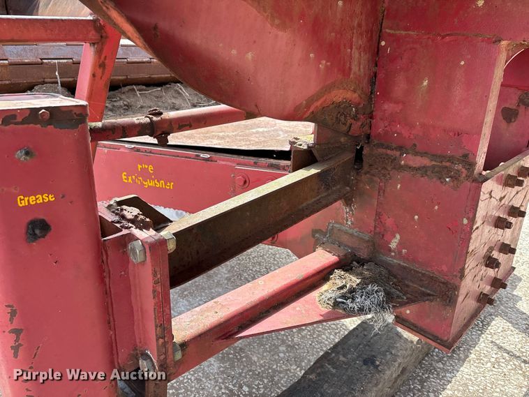 image for item DT0111 Rotochopper MC 156 horizontal grinder