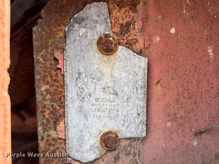 image for item DT0111 Rotochopper MC 156 horizontal grinder