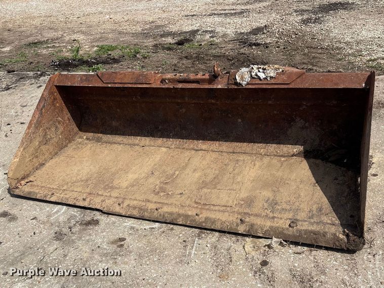 image for item DT0112 Skid steer attachments