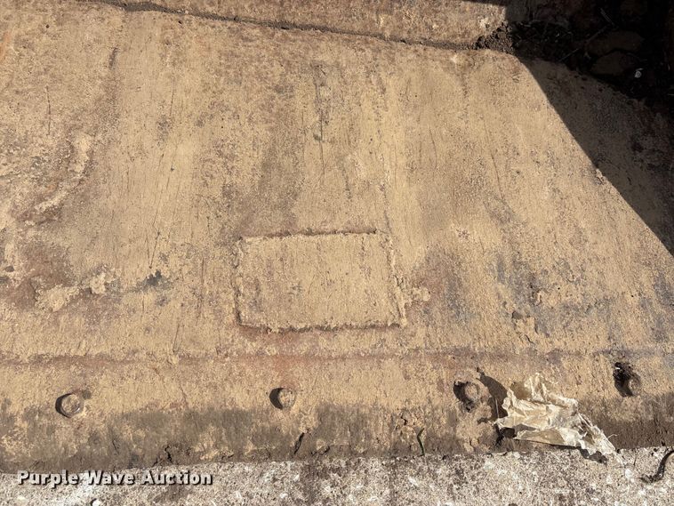 image for item DT0112 Skid steer attachments