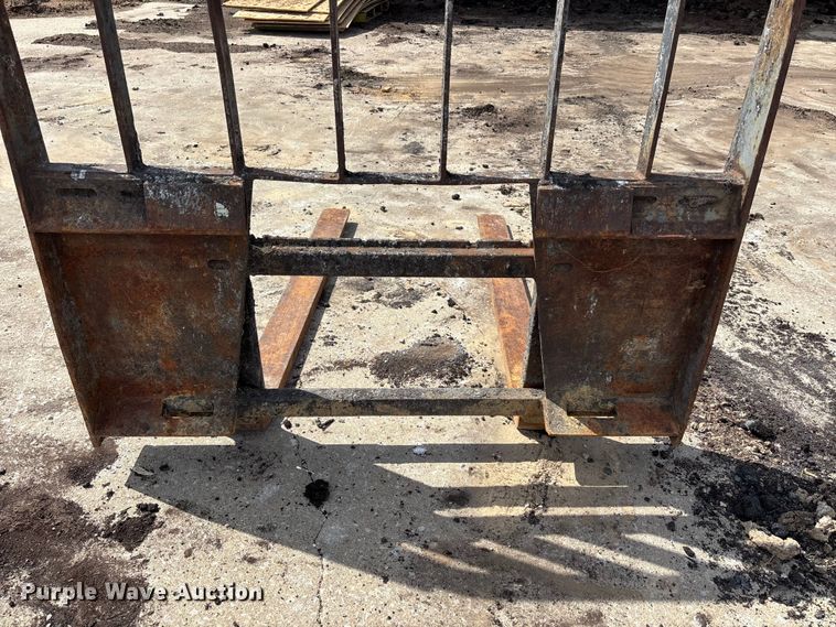 image for item DT0112 Skid steer attachments