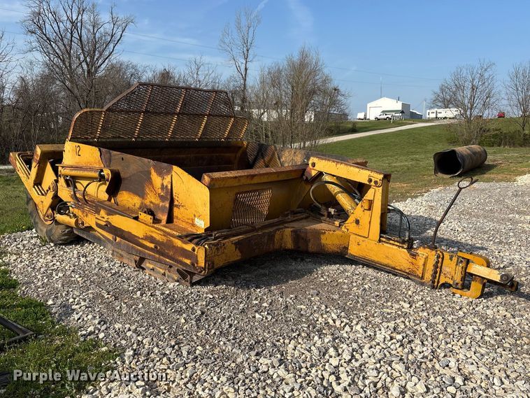 image for item DT0114 1995 Reynolds 14C scraper