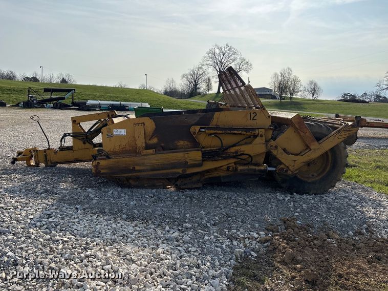 image for item DT0114 1995 Reynolds 14C scraper