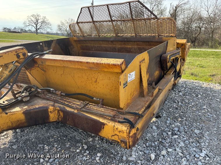 image for item DT0114 1995 Reynolds 14C scraper