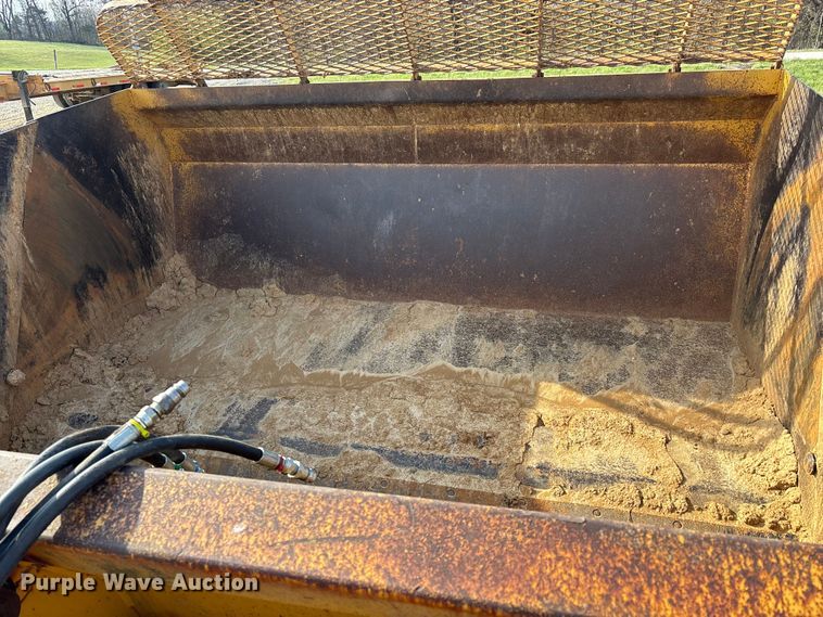 image for item DT0114 1995 Reynolds 14C scraper