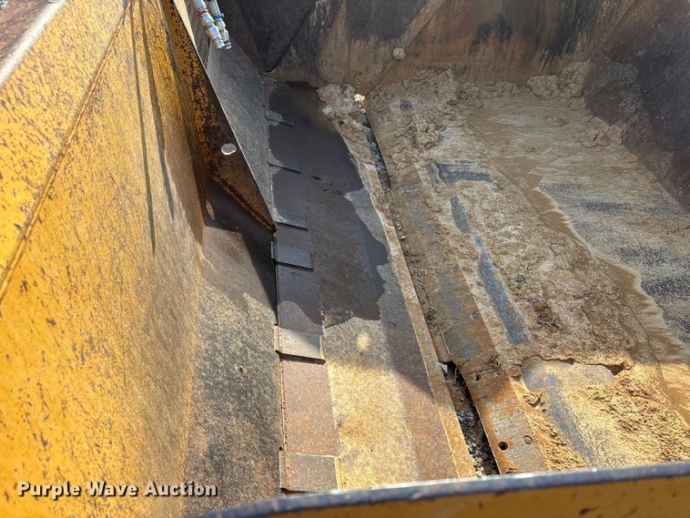 image for item DT0114 1995 Reynolds 14C scraper