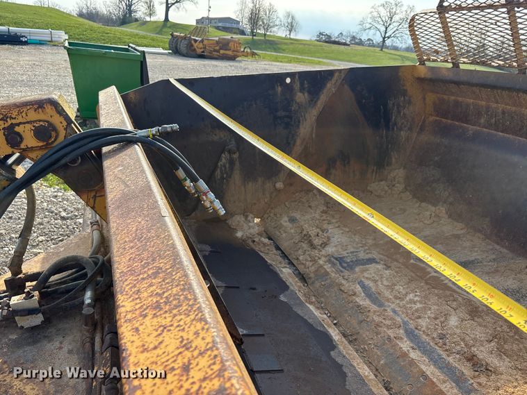 image for item DT0114 1995 Reynolds 14C scraper