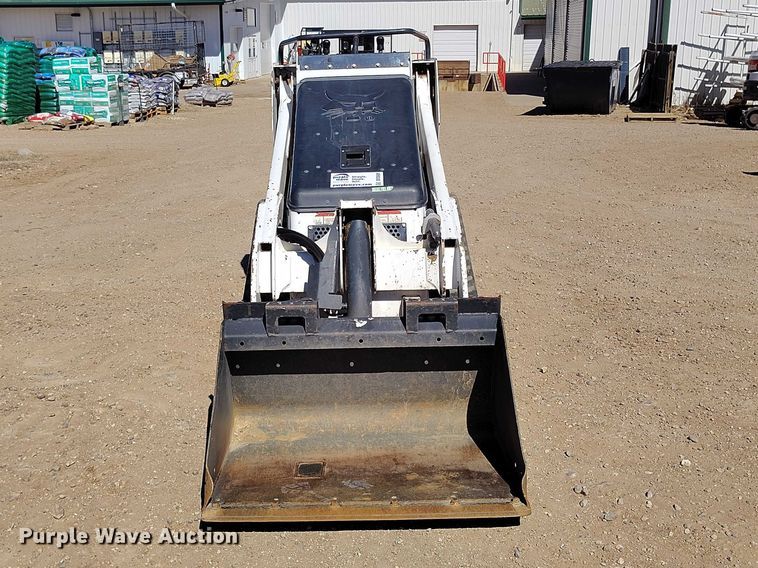 image for item DT0991 2018 Bobcat MT85 compact utility loader
