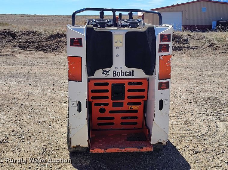 image for item DT0991 2018 Bobcat MT85 compact utility loader