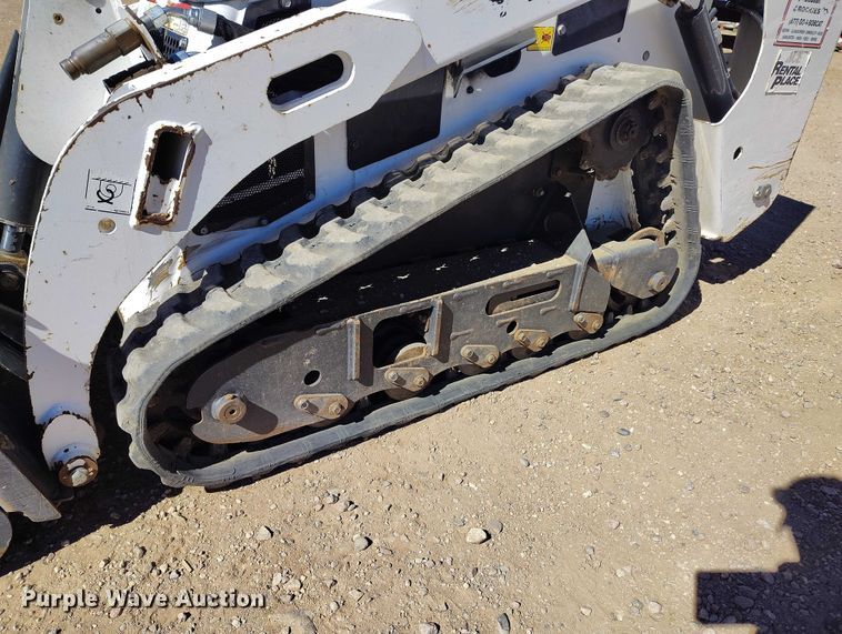 image for item DT0991 2018 Bobcat MT85 compact utility loader